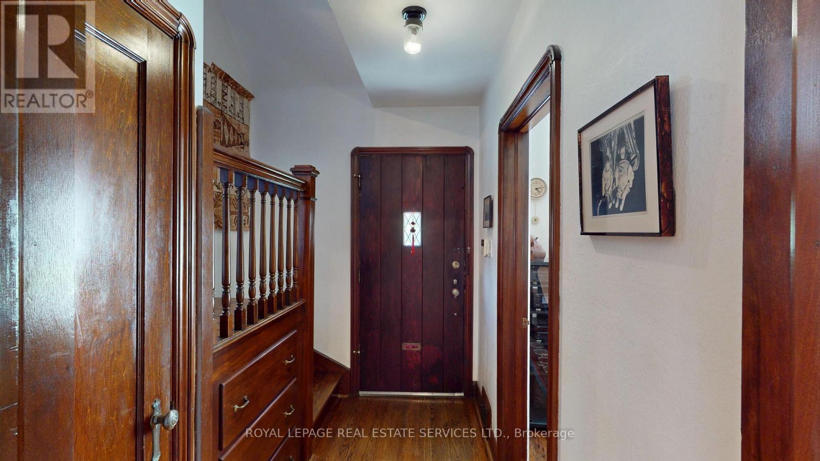 57 Elsfield Road, Toronto, Ontario  M8Y 3R6 - Photo 15 - W12440341