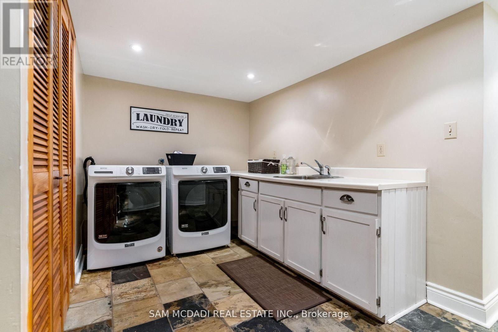 327 Shoreview Road, Burlington, Ontario  L7T 2N3 - Photo 36 - W12440347