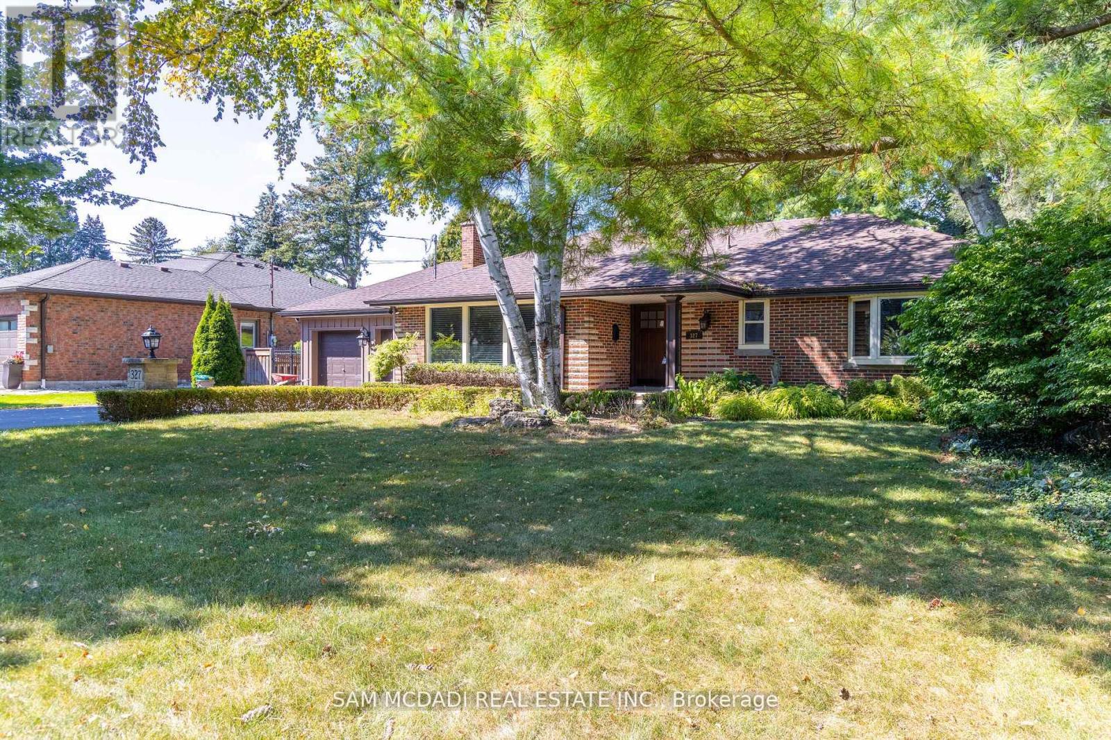 327 Shoreview Road, Burlington, Ontario  L7T 2N3 - Photo 37 - W12440347
