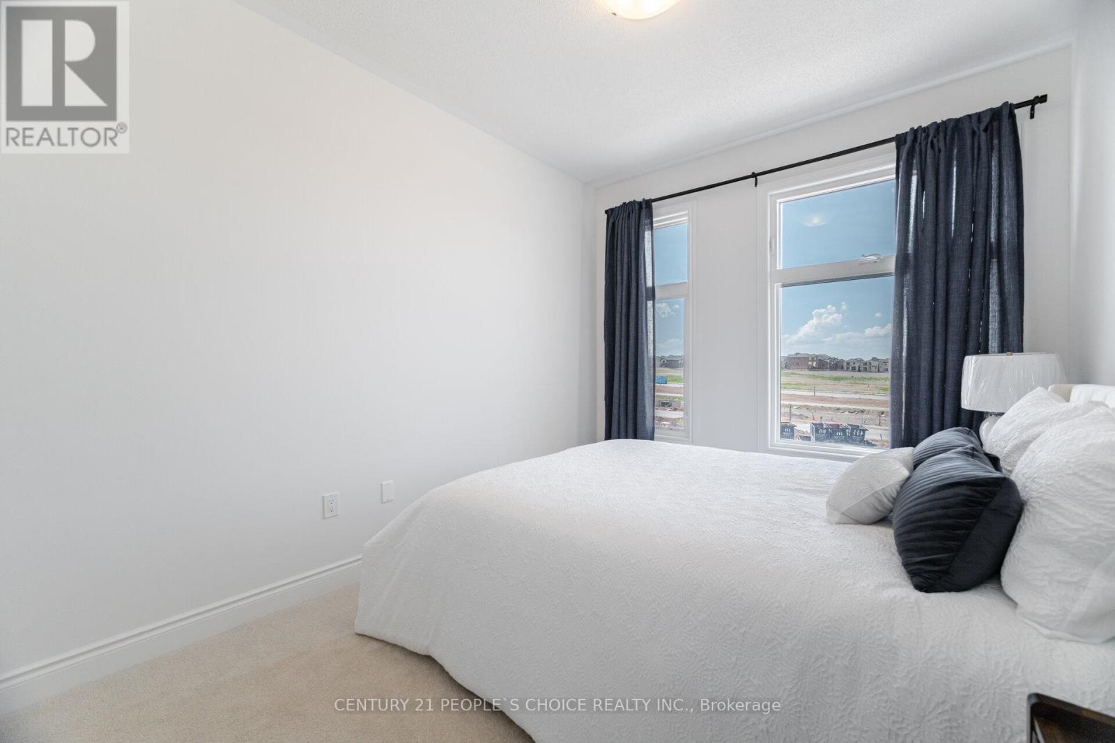 1302 Muller Lane, Oakville, Ontario  L6H 7Z2 - Photo 26 - W12440371
