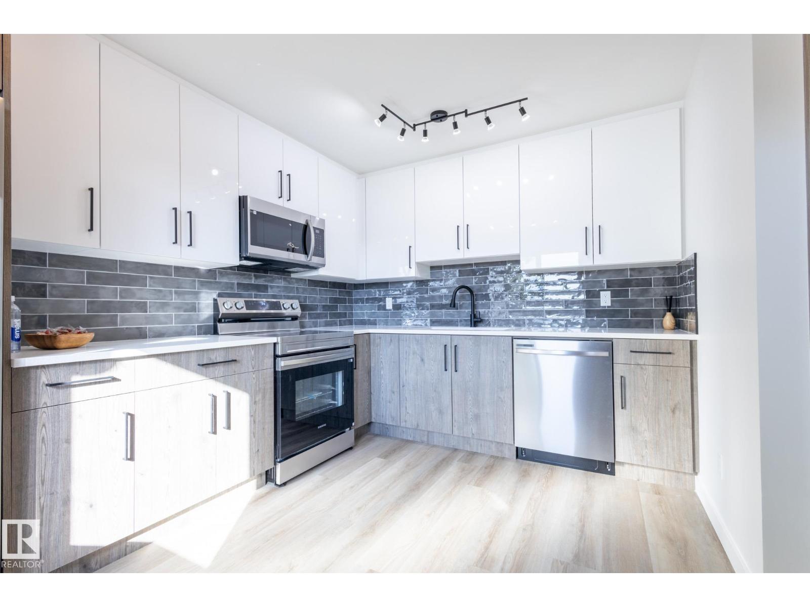 193 Roseland Vg Nw, Edmonton, Alberta  T5E 5R6 - Photo 10 - E4460427