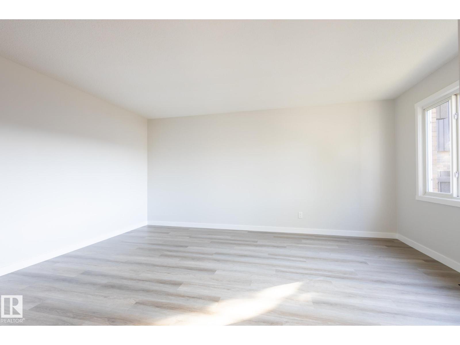 193 Roseland Vg Nw, Edmonton, Alberta  T5E 5R6 - Photo 15 - E4460427