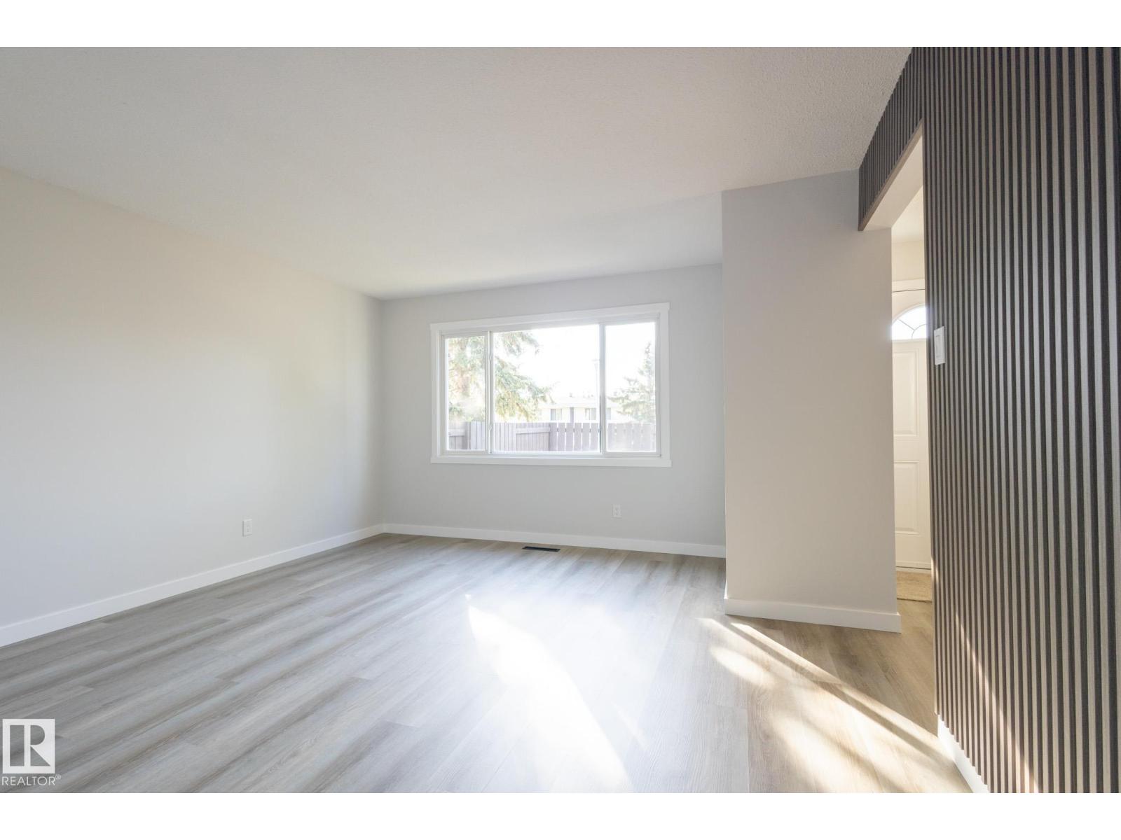 193 Roseland Vg Nw, Edmonton, Alberta  T5E 5R6 - Photo 16 - E4460427
