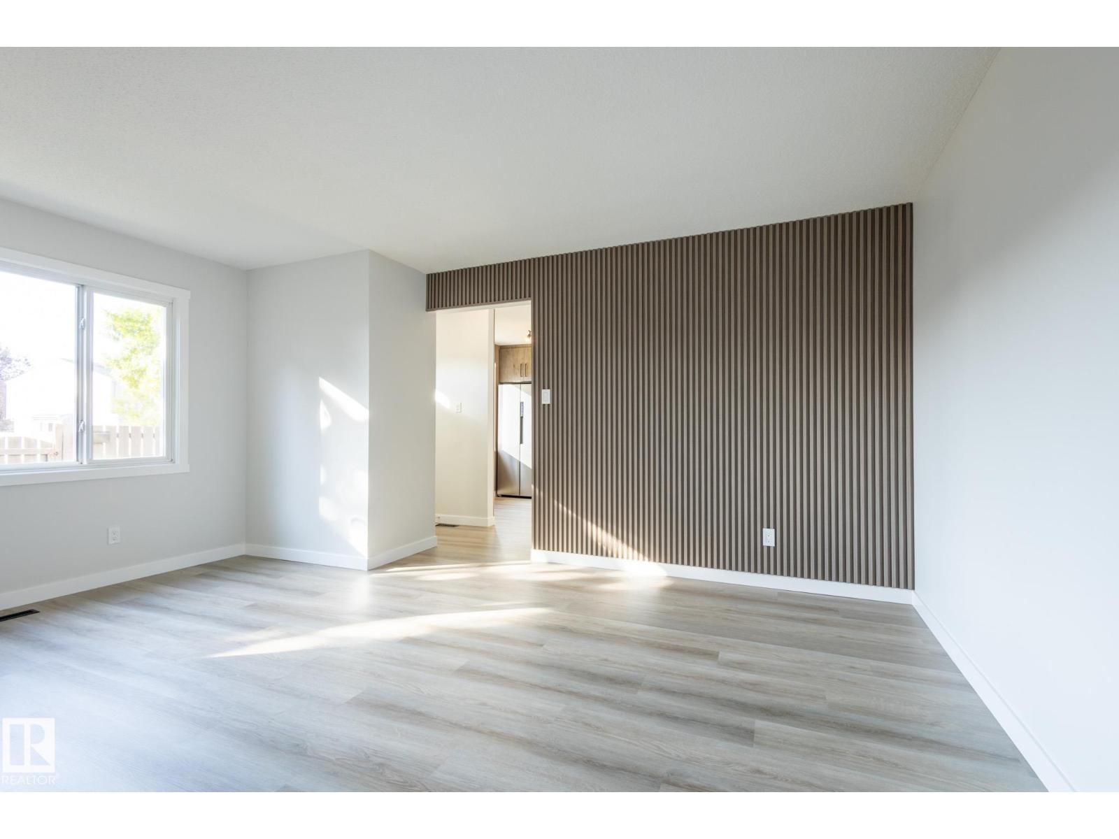 193 Roseland Vg Nw, Edmonton, Alberta  T5E 5R6 - Photo 18 - E4460427