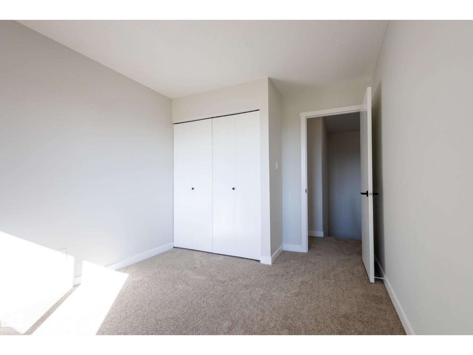 193 Roseland Vg Nw, Edmonton, Alberta  T5E 5R6 - Photo 28 - E4460427