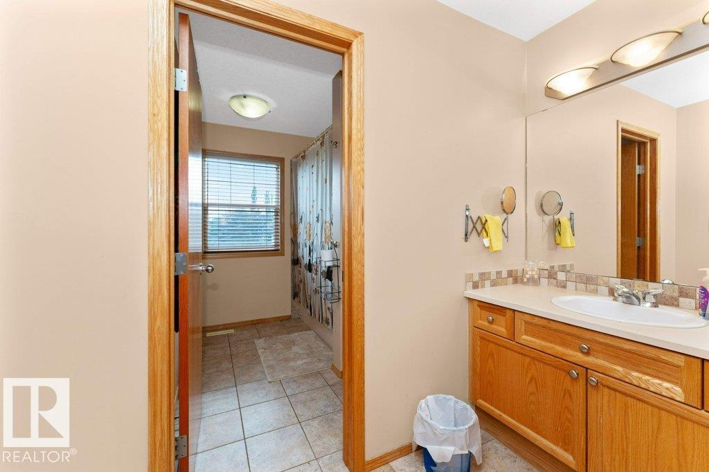 10816 178 Av Nw, Edmonton, Alberta  T5X 6H6 - Photo 43 - E4460428