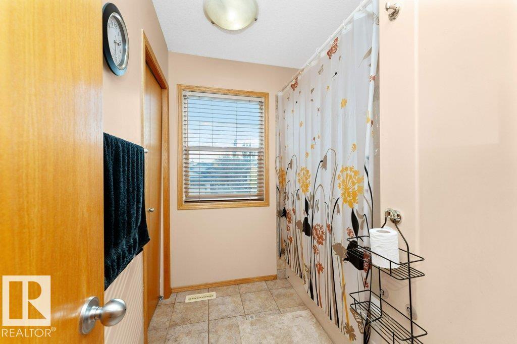 10816 178 Av Nw, Edmonton, Alberta  T5X 6H6 - Photo 44 - E4460428