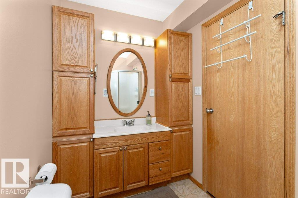 10816 178 Av Nw, Edmonton, Alberta  T5X 6H6 - Photo 53 - E4460428