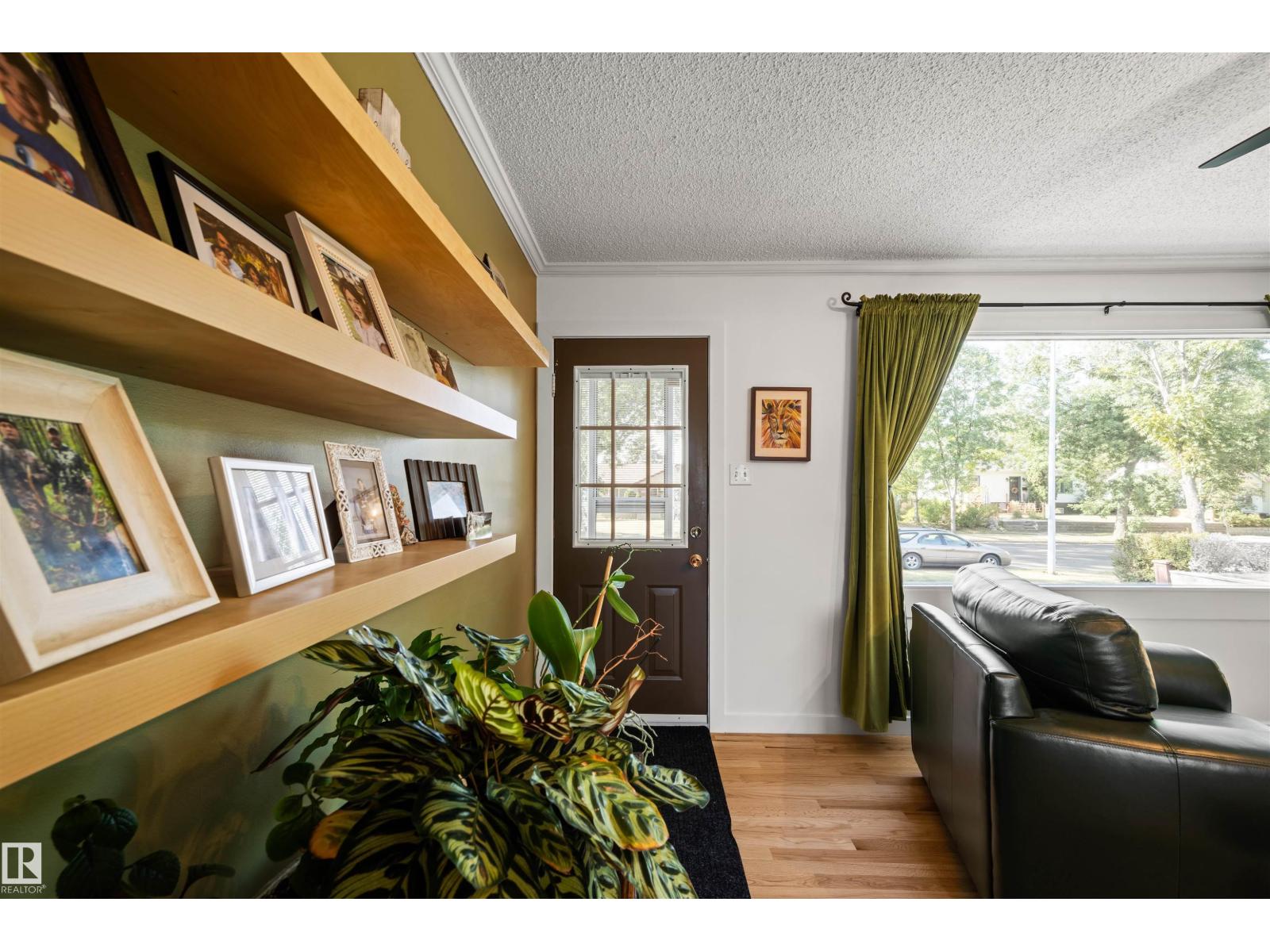 11005 38 St Nw, Edmonton, Alberta  T5W 2E7 - Photo 4 - E4460429
