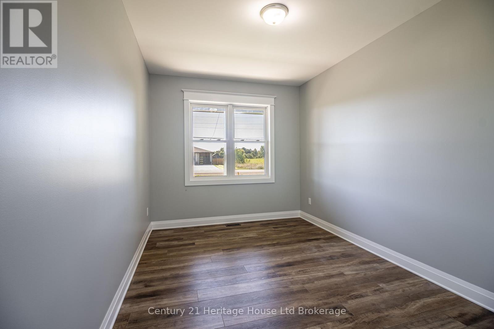11651 Plank Road, Bayham, Ontario  N0J 1H0 - Photo 17 - X12353136