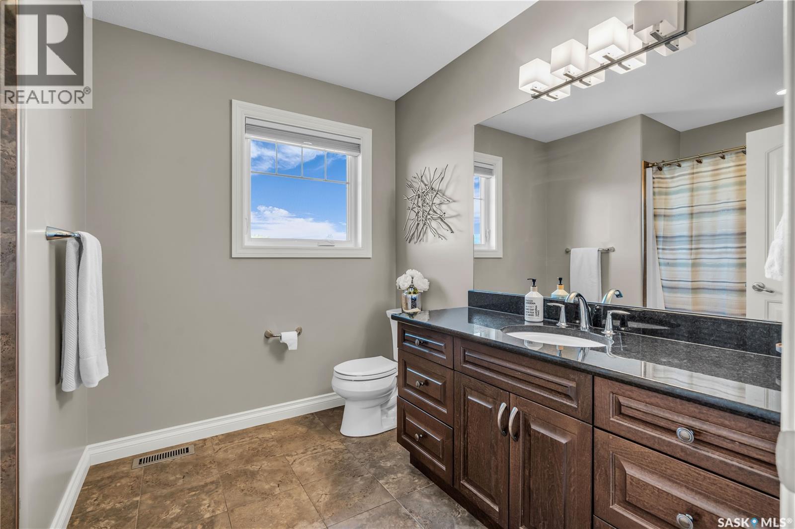 130 Skuce Place, Saskatoon, Saskatchewan  S7M 0G8 - Photo 27 - SK019911