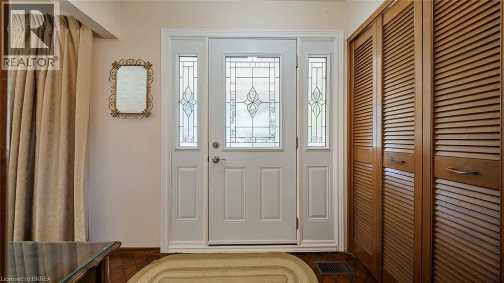 15 Acorn Lane, Brantford, Ontario  N3R 3P3 - Photo 3 - 40773081