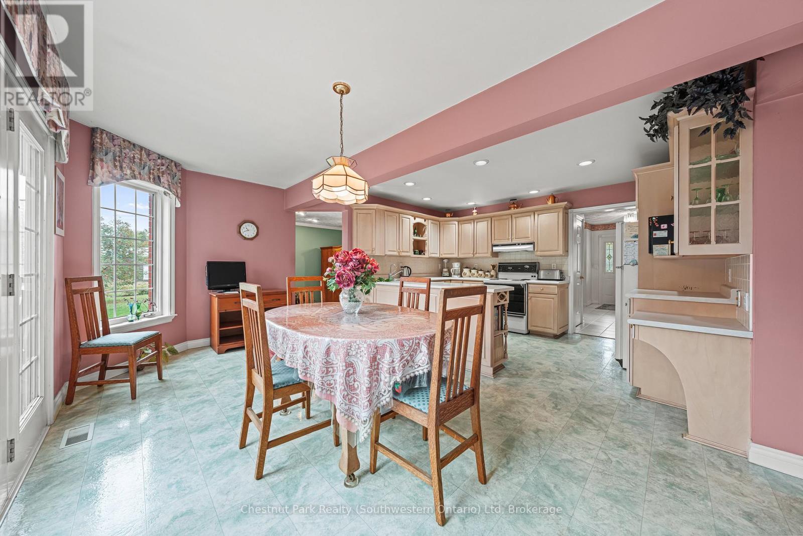 5445 5th Line, Guelph/eramosa, Ontario  N0B 2K0 - Photo 15 - X12439975