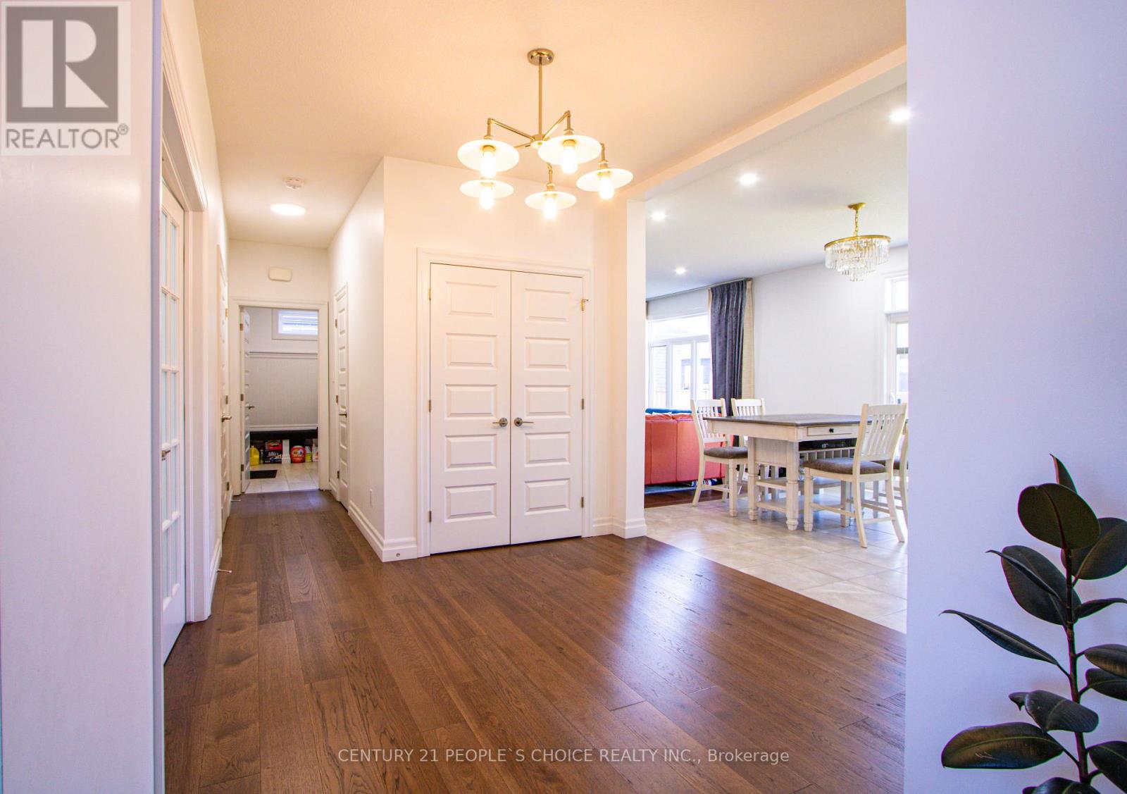 222 Boardwalk Way, Thames Centre, Ontario  N0L 1G2 - Photo 7 - X12440328