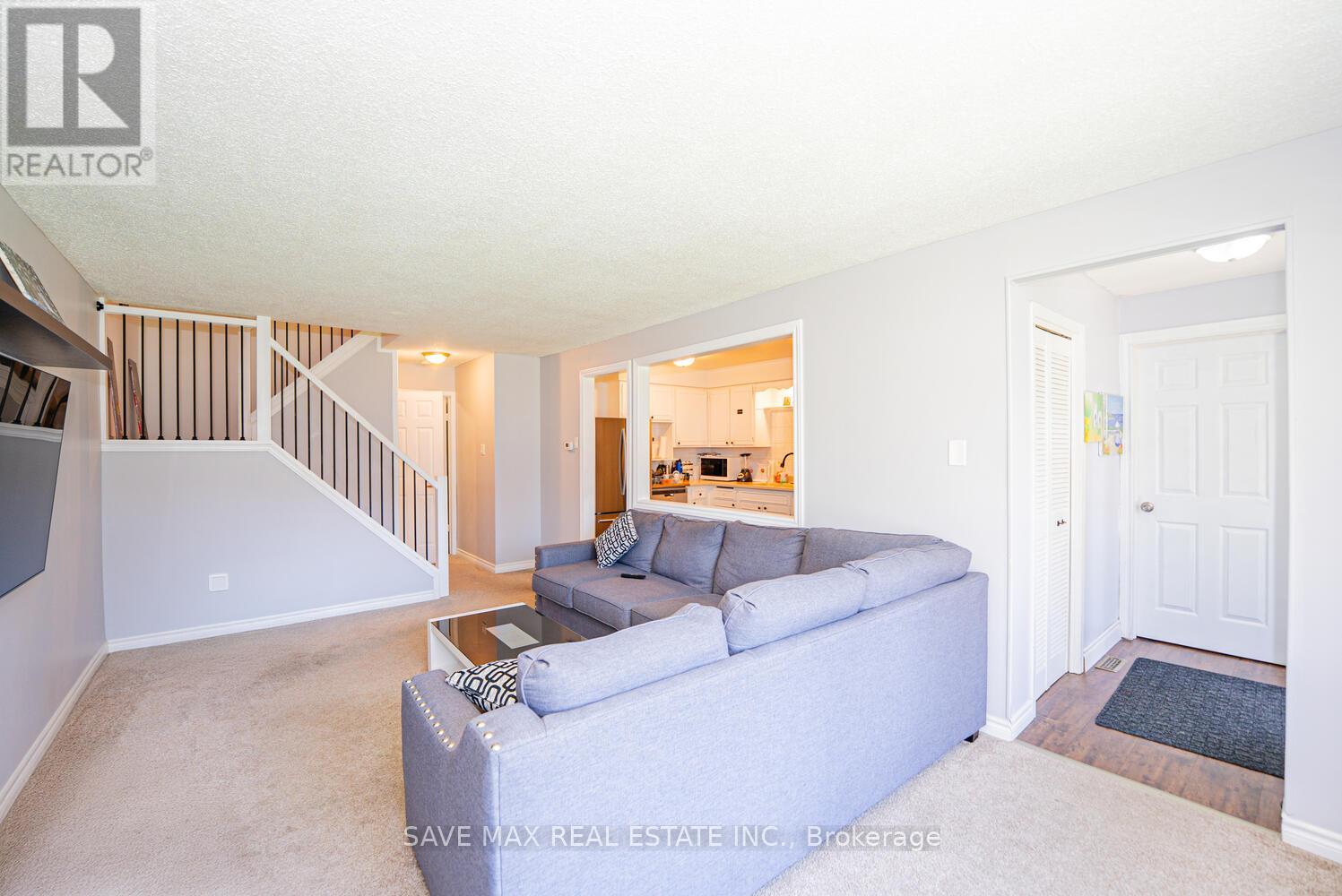 38 - 14 Williamsburg Road, Kitchener, Ontario  N2E 1W1 - Photo 10 - X12440357