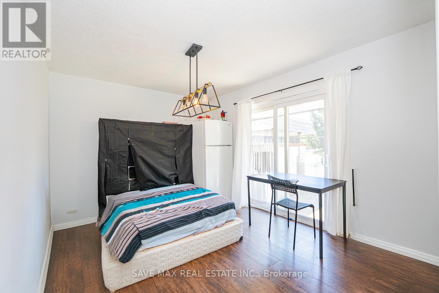 38 - 14 Williamsburg Road, Kitchener, Ontario  N2E 1W1 - Photo 16 - X12440357