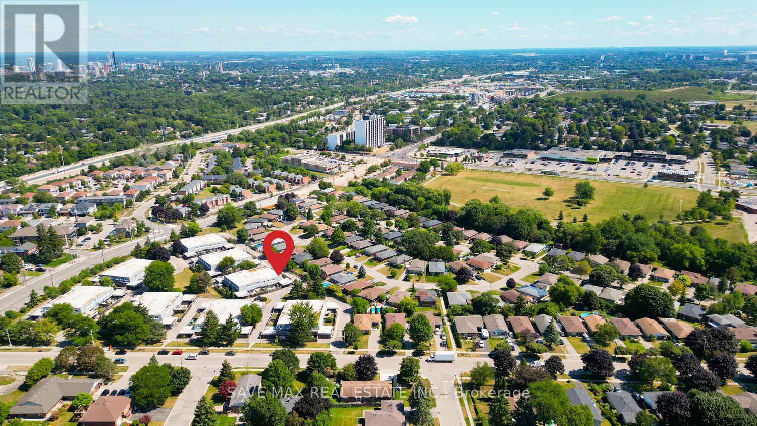 38 - 14 Williamsburg Road, Kitchener, Ontario  N2E 1W1 - Photo 2 - X12440357