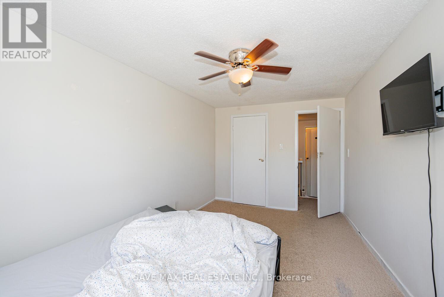 38 - 14 Williamsburg Road, Kitchener, Ontario  N2E 1W1 - Photo 28 - X12440357