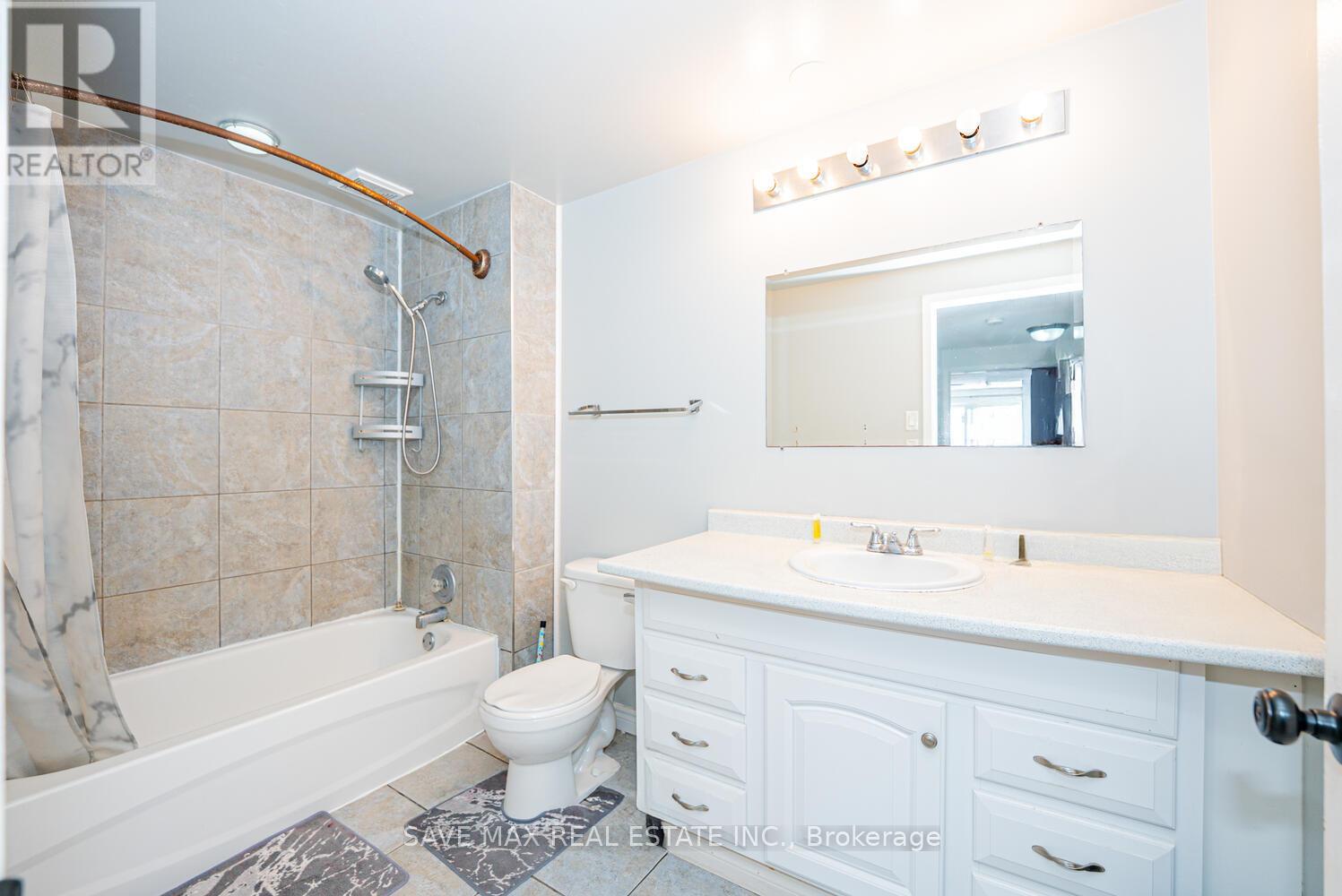 38 - 14 Williamsburg Road, Kitchener, Ontario  N2E 1W1 - Photo 31 - X12440357