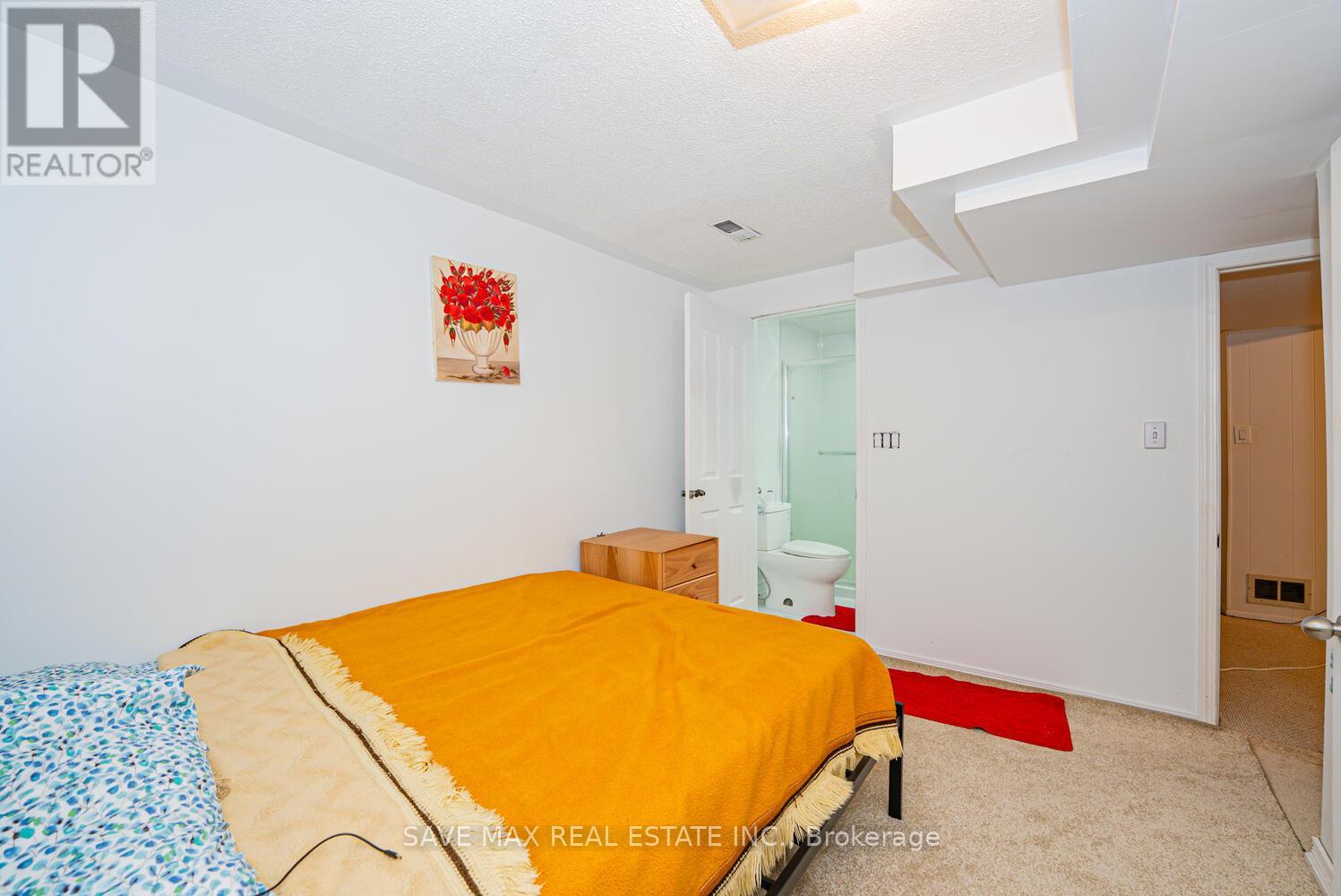 38 - 14 Williamsburg Road, Kitchener, Ontario  N2E 1W1 - Photo 39 - X12440357