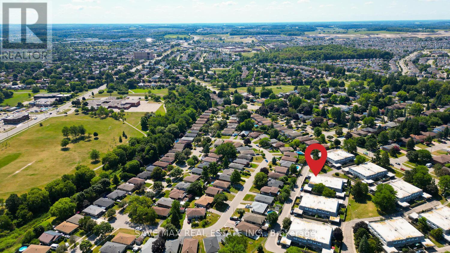 38 - 14 Williamsburg Road, Kitchener, Ontario  N2E 1W1 - Photo 45 - X12440357