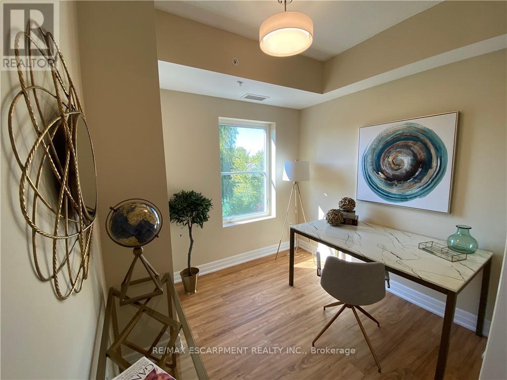 115 - 39 Sister Varga Terrace, Hamilton, Ontario  L9B 0J7 - Photo 6 - X12440359