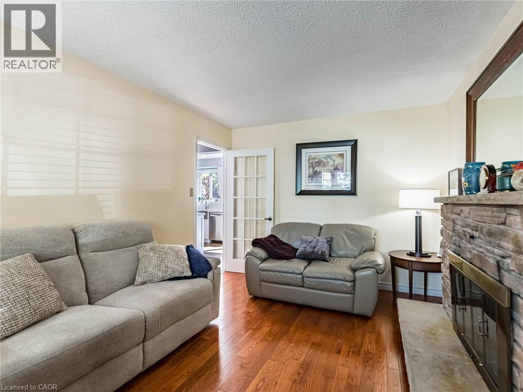 1404 Kimberley Drive, Oakville, Ontario  L6H 2W6 - Photo 12 - 40775813