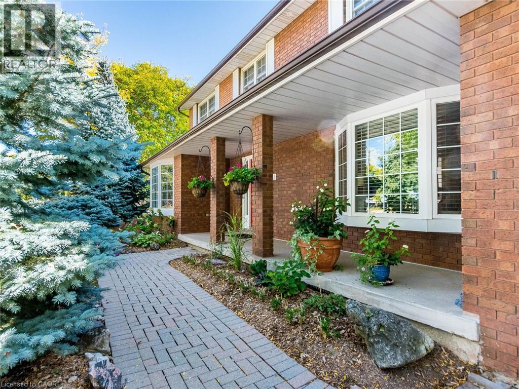 1404 Kimberley Drive, Oakville, Ontario  L6H 2W6 - Photo 4 - 40775813