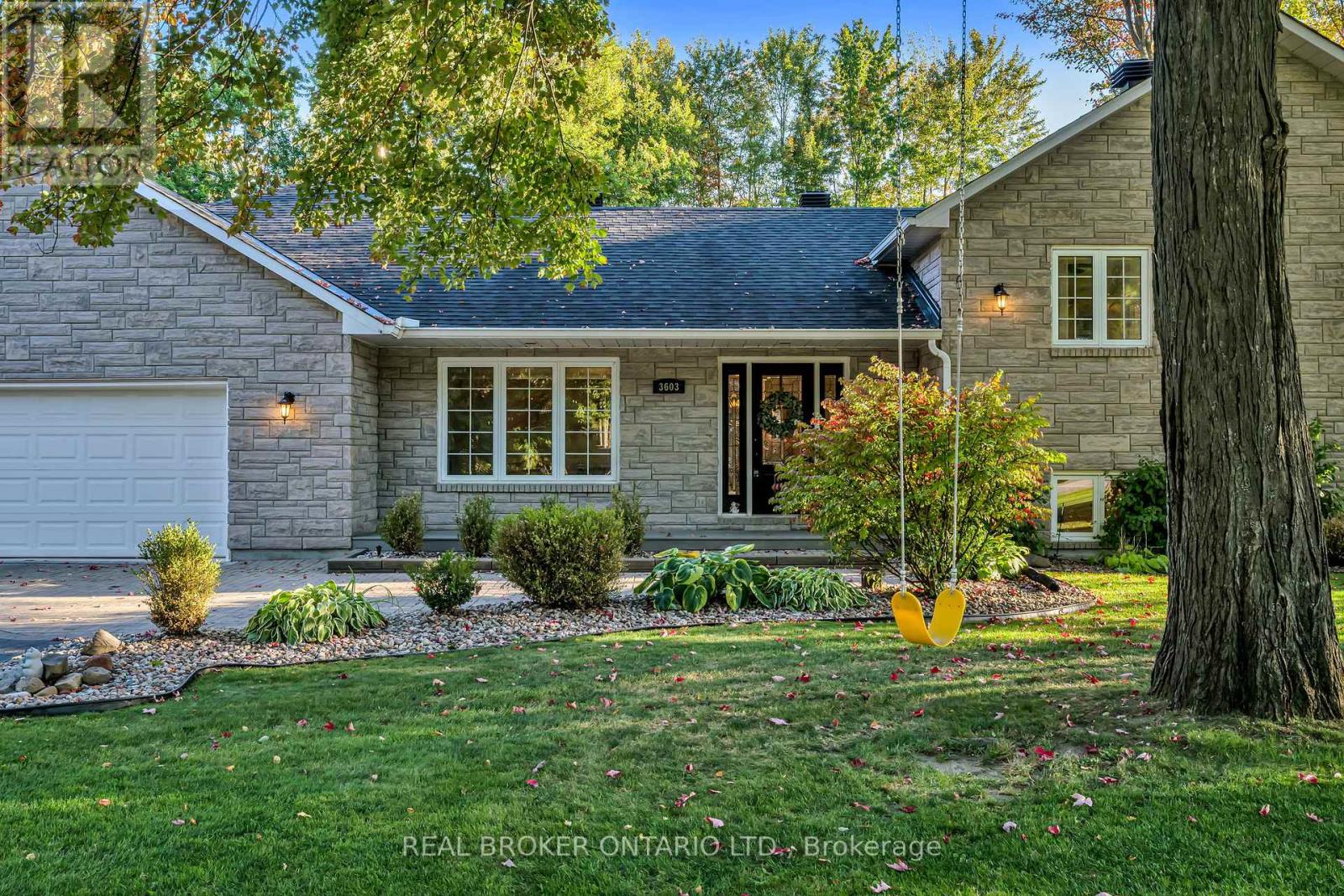 3603 Delson Drive, Ottawa, Ontario  K4B 1K5 - Photo 2 - X12440569