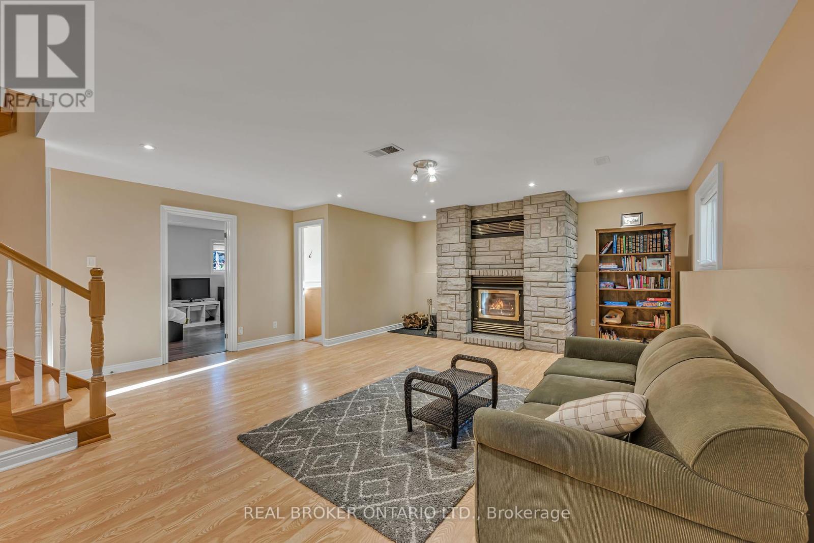 3603 Delson Drive, Ottawa, Ontario  K4B 1K5 - Photo 28 - X12440569