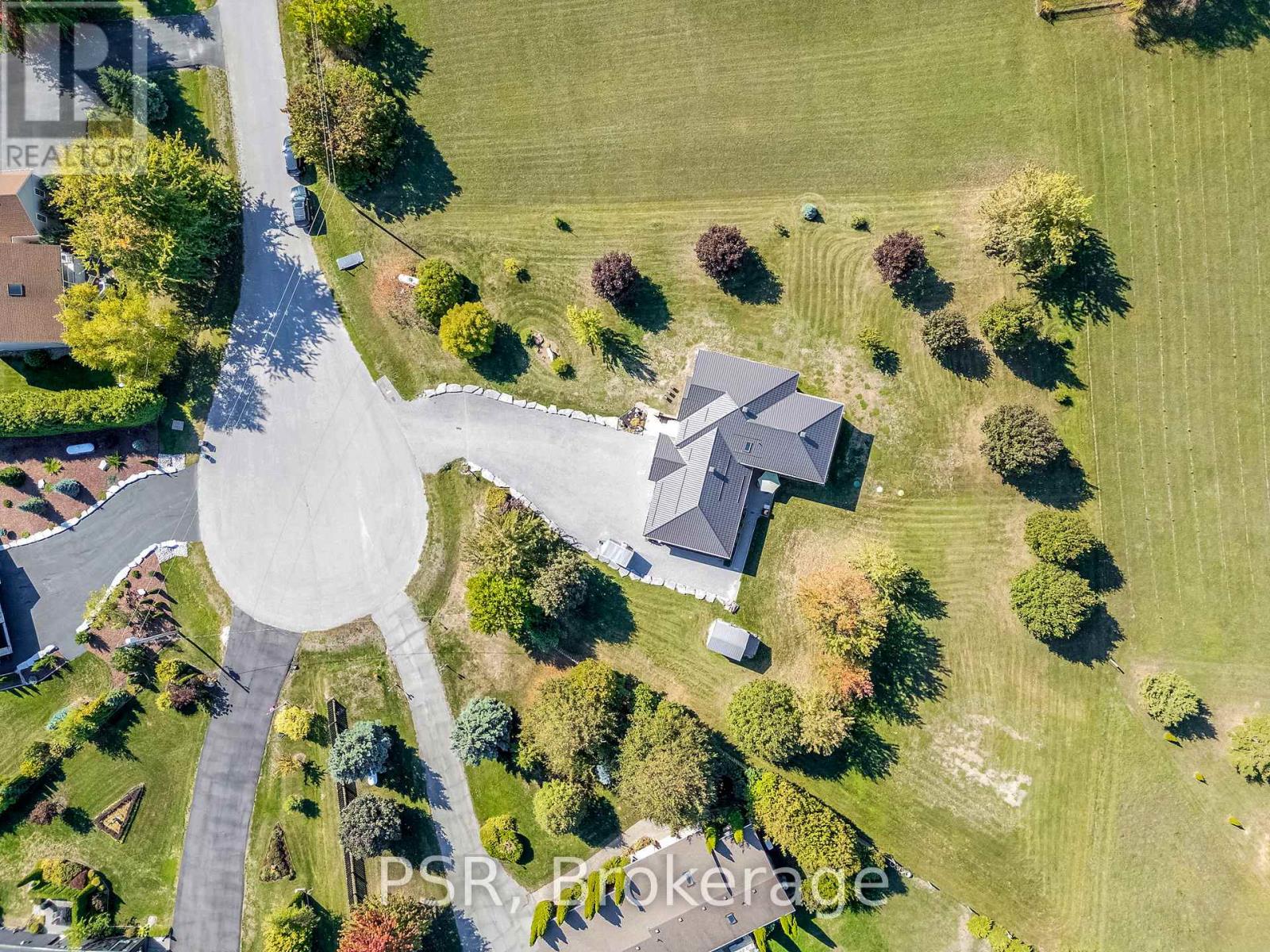2884 Sunnydale Lane, Ramara, Ontario  L0K 1B0 - Photo 36 - S12440639