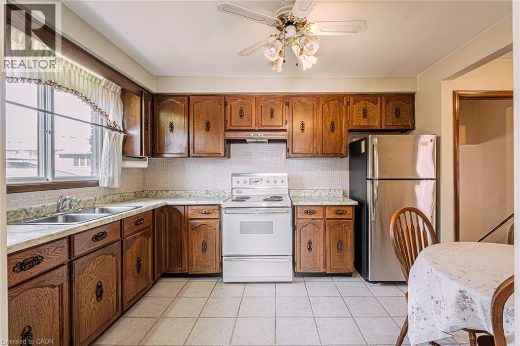 20 Harvard Place, Hamilton, Ontario  L9B 1S2 - Photo 10 - 40743055