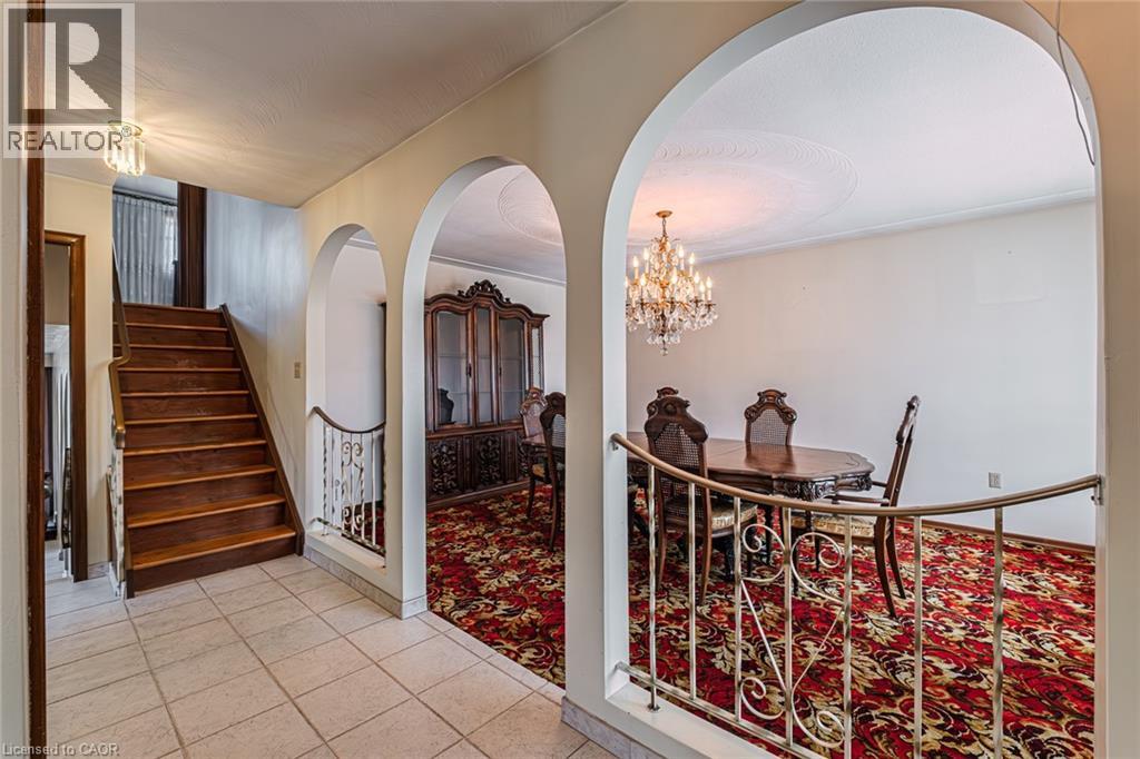 20 Harvard Place, Hamilton, Ontario  L9B 1S2 - Photo 7 - 40743055