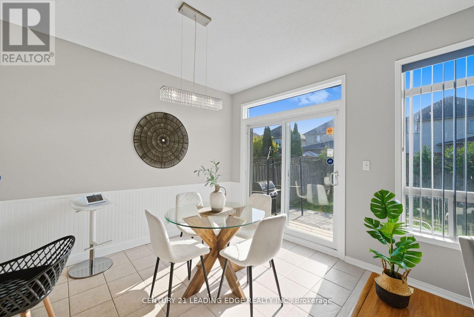 84 Tallships Drive, Whitby, Ontario  L1N 9X5 - Photo 18 - E12439388