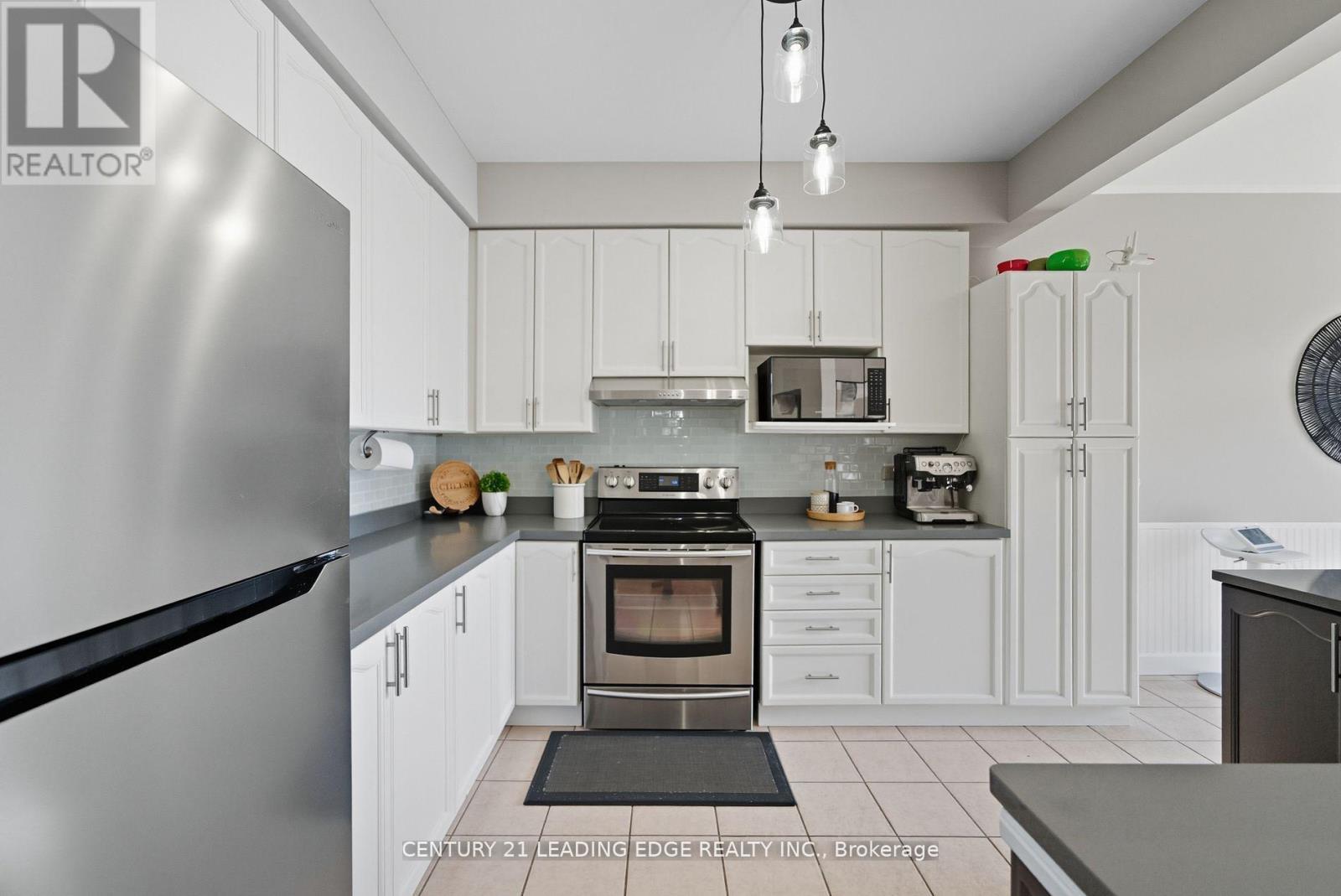 84 Tallships Drive, Whitby, Ontario  L1N 9X5 - Photo 14 - E12439388