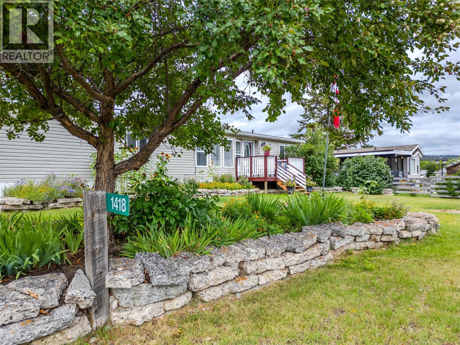 1418 Soues Street, clinton, British Columbia