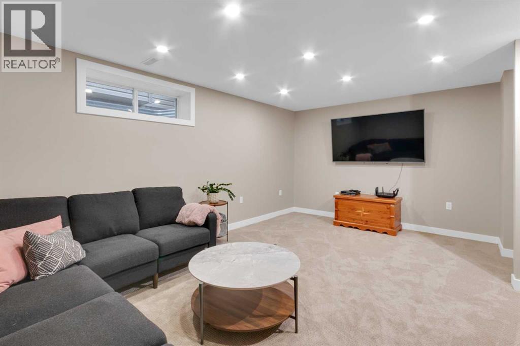 230 Evanscreek Court Nw, Calgary, Alberta  T3P 1H4 - Photo 23 - A2258252