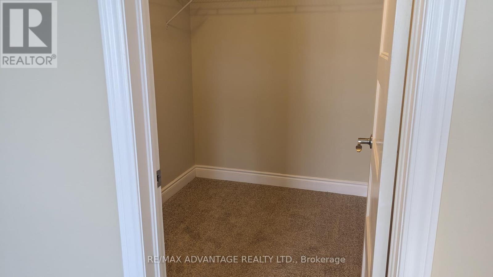 1395 Lawson Road, London North, Ontario  N6G 0V4 - Photo 8 - X12440593