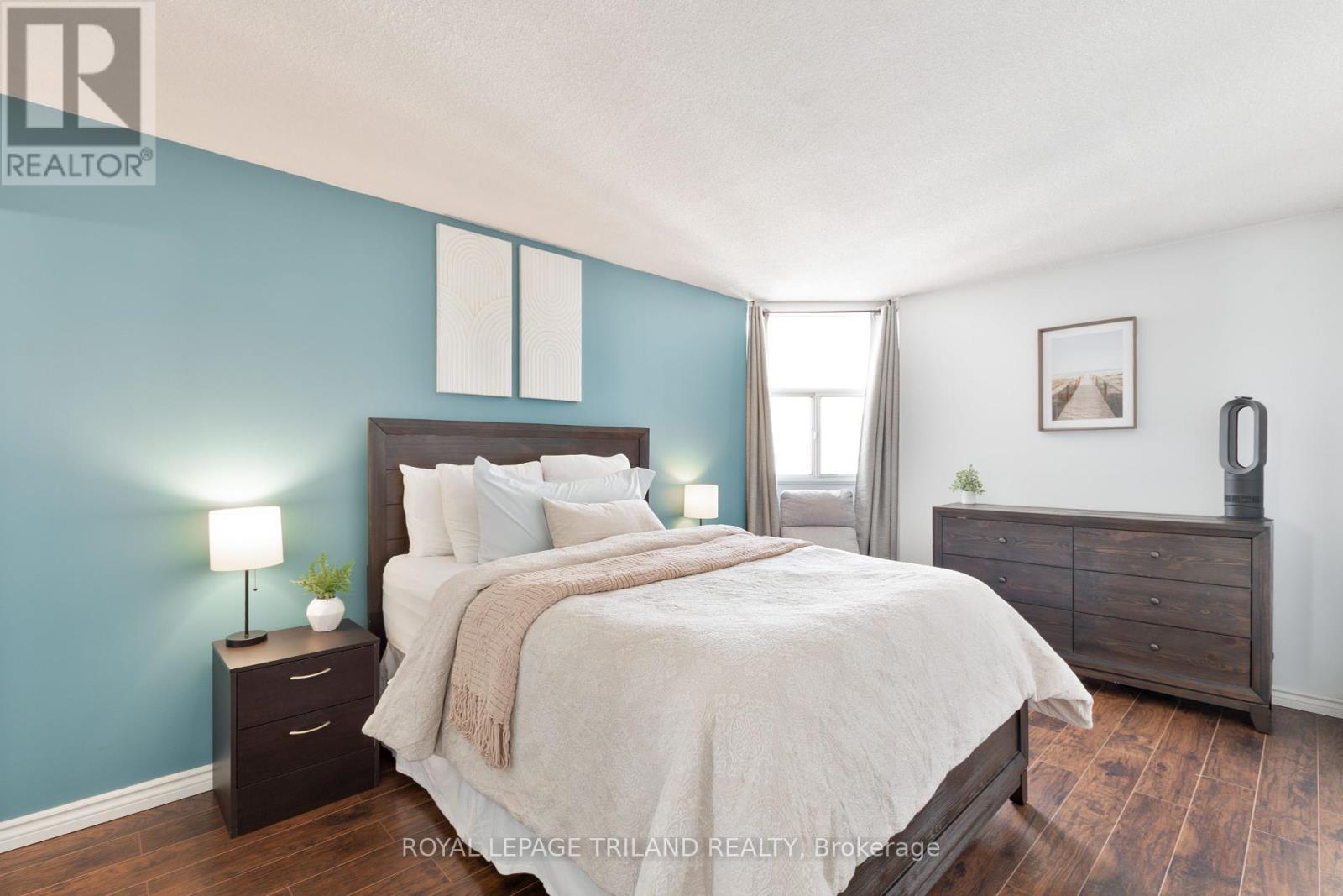 2703 - 323 Colborne Street, London East, Ontario  N6B 3N8 - Photo 16 - X12440624