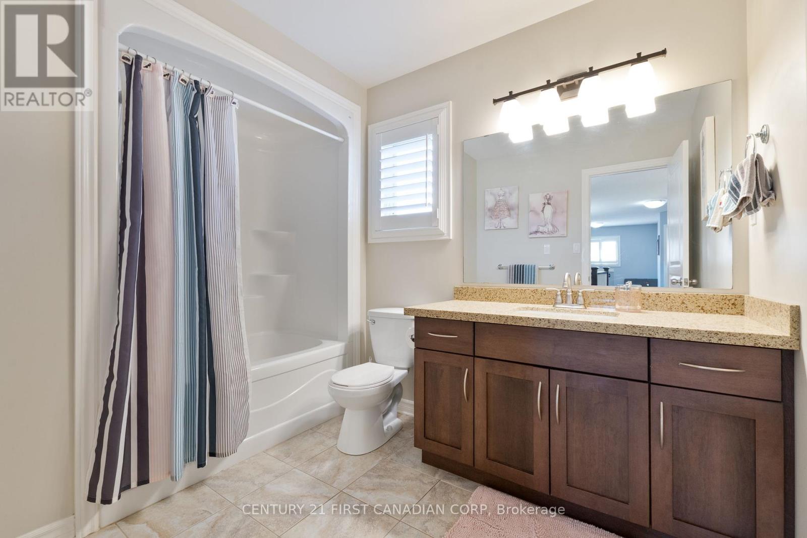 6 Noble Lane, St. Thomas, Ontario  N5R 0C4 - Photo 33 - X12440632