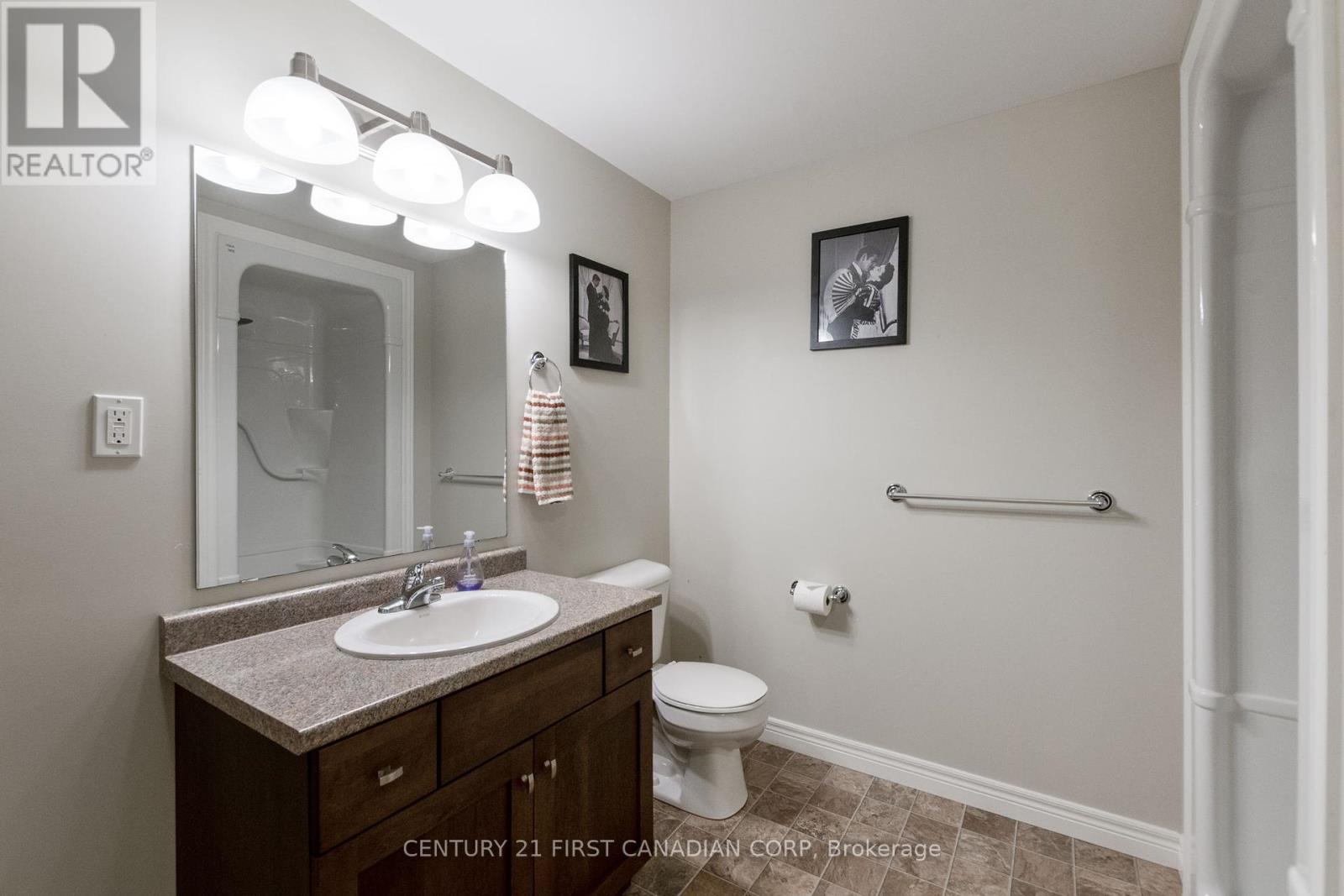 6 Noble Lane, St. Thomas, Ontario  N5R 0C4 - Photo 41 - X12440632