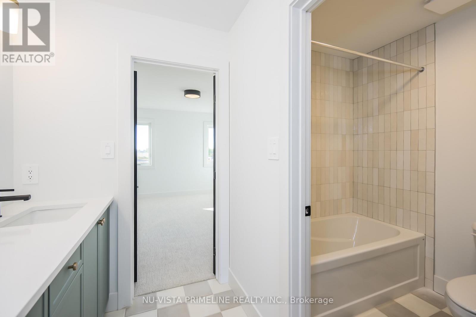 199 Timberwalk Trail, Middlesex Centre, Ontario  N0M 2A0 - Photo 39 - X12440650