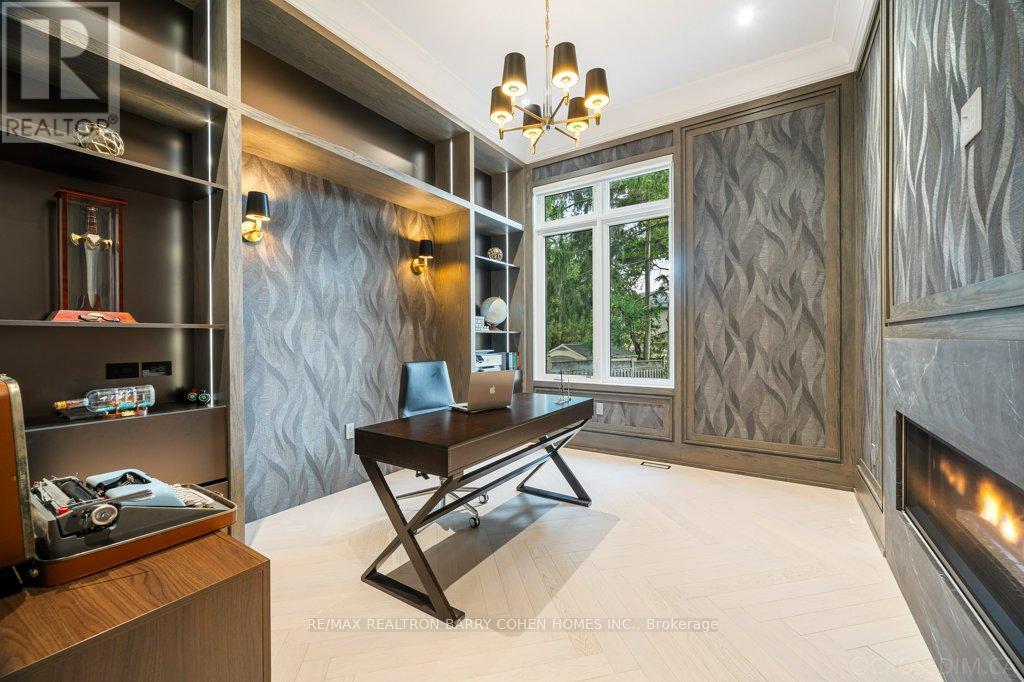 34 Greengate Road, Toronto, Ontario  M3B 1E8 - Photo 12 - C12440409