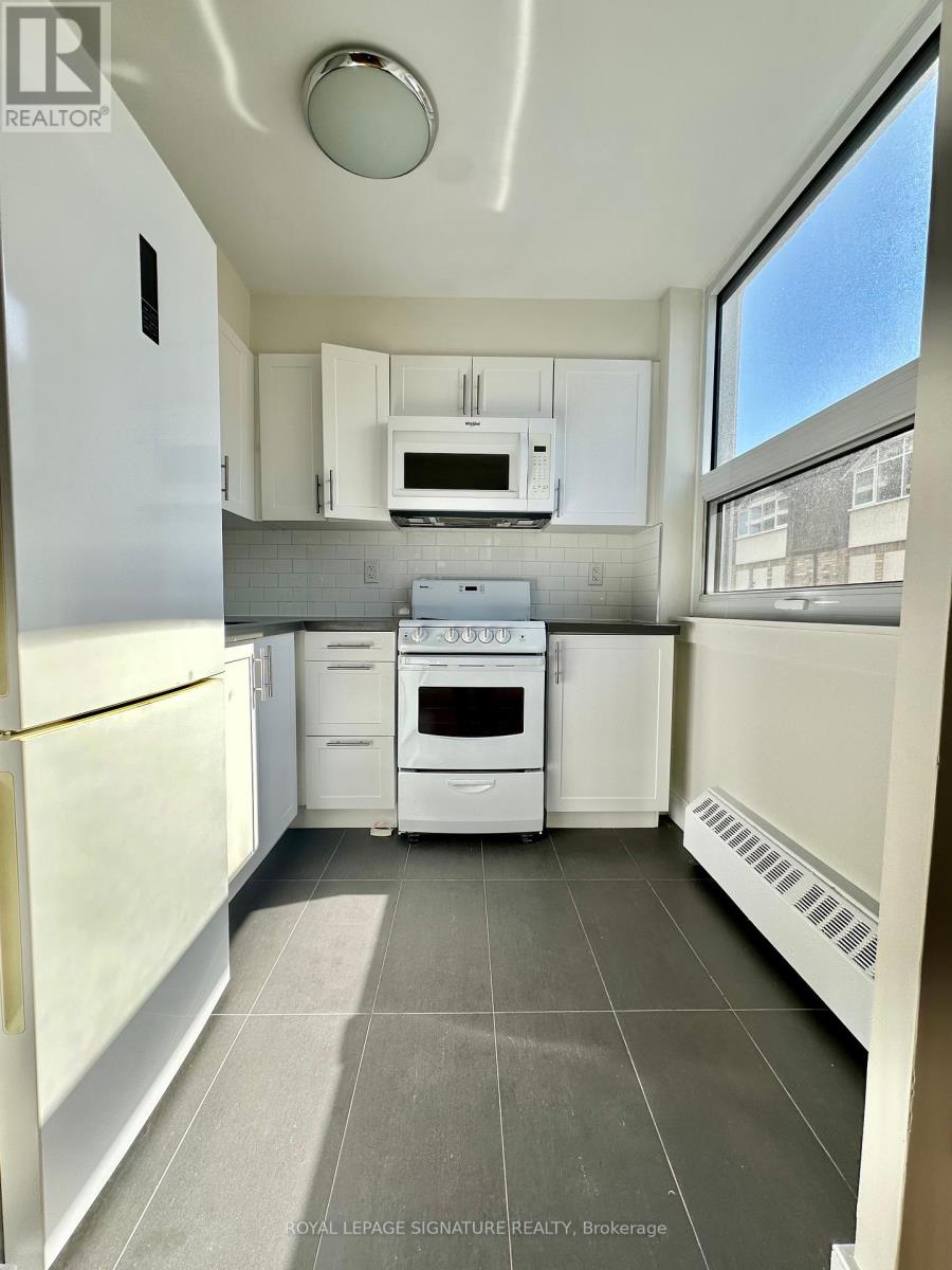 302 - 485 Huron Street, Toronto, Ontario  M5R 2R5 - Photo 2 - C12440443