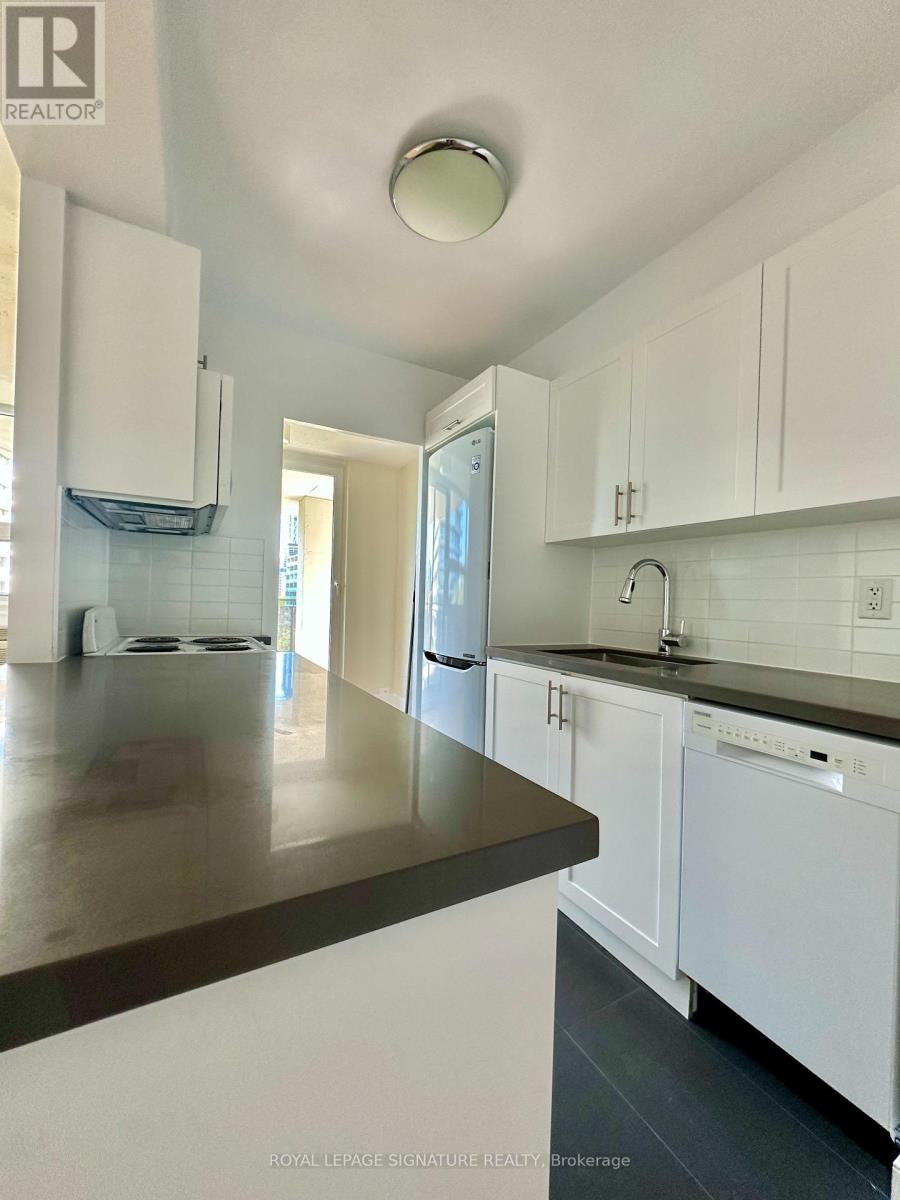 806 - 485 Huron Street, Toronto, Ontario  M5R 2R5 - Photo 3 - C12440466