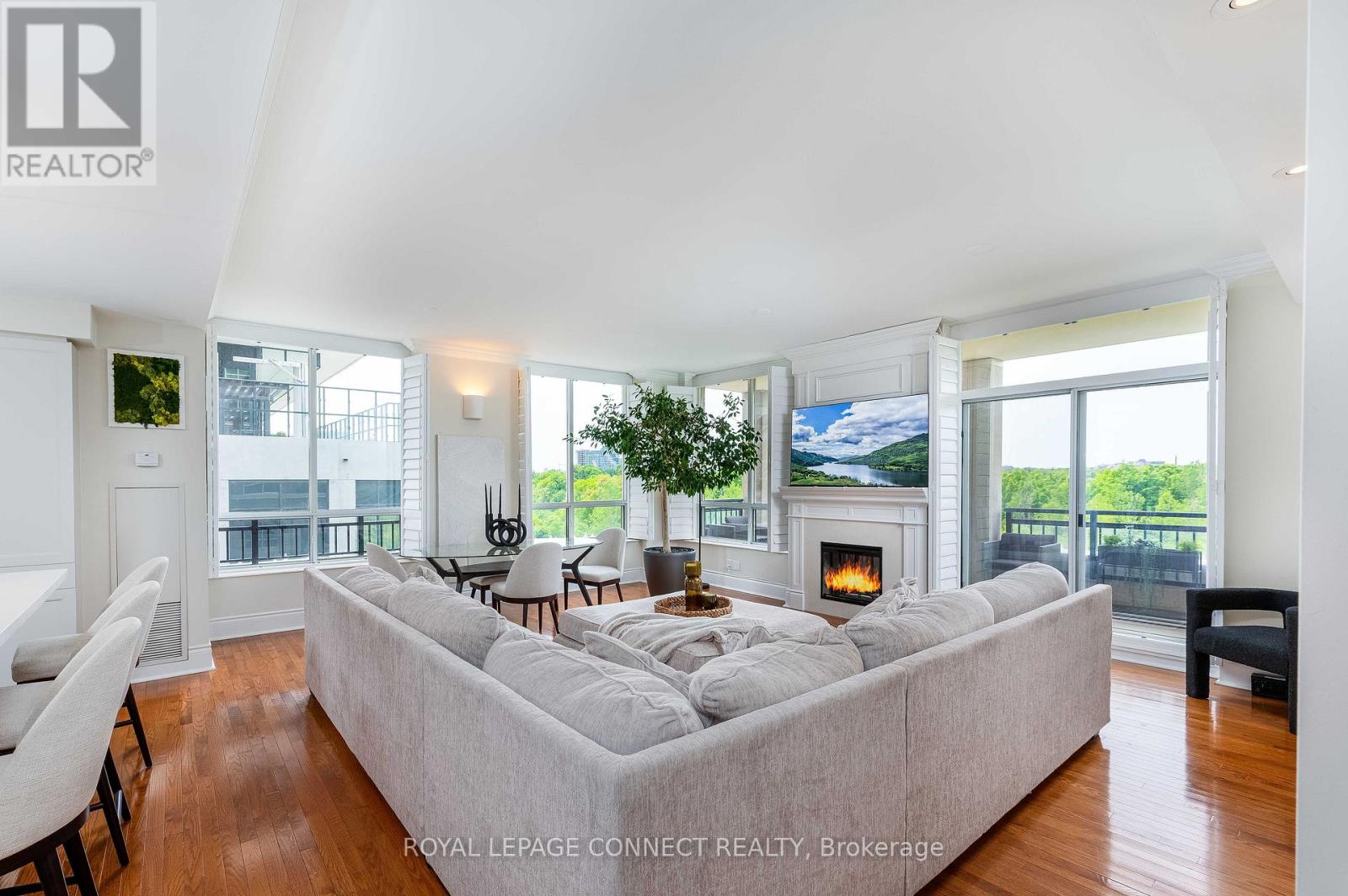 403 - 1101 LESLIE STREET, Toronto, Ontario
