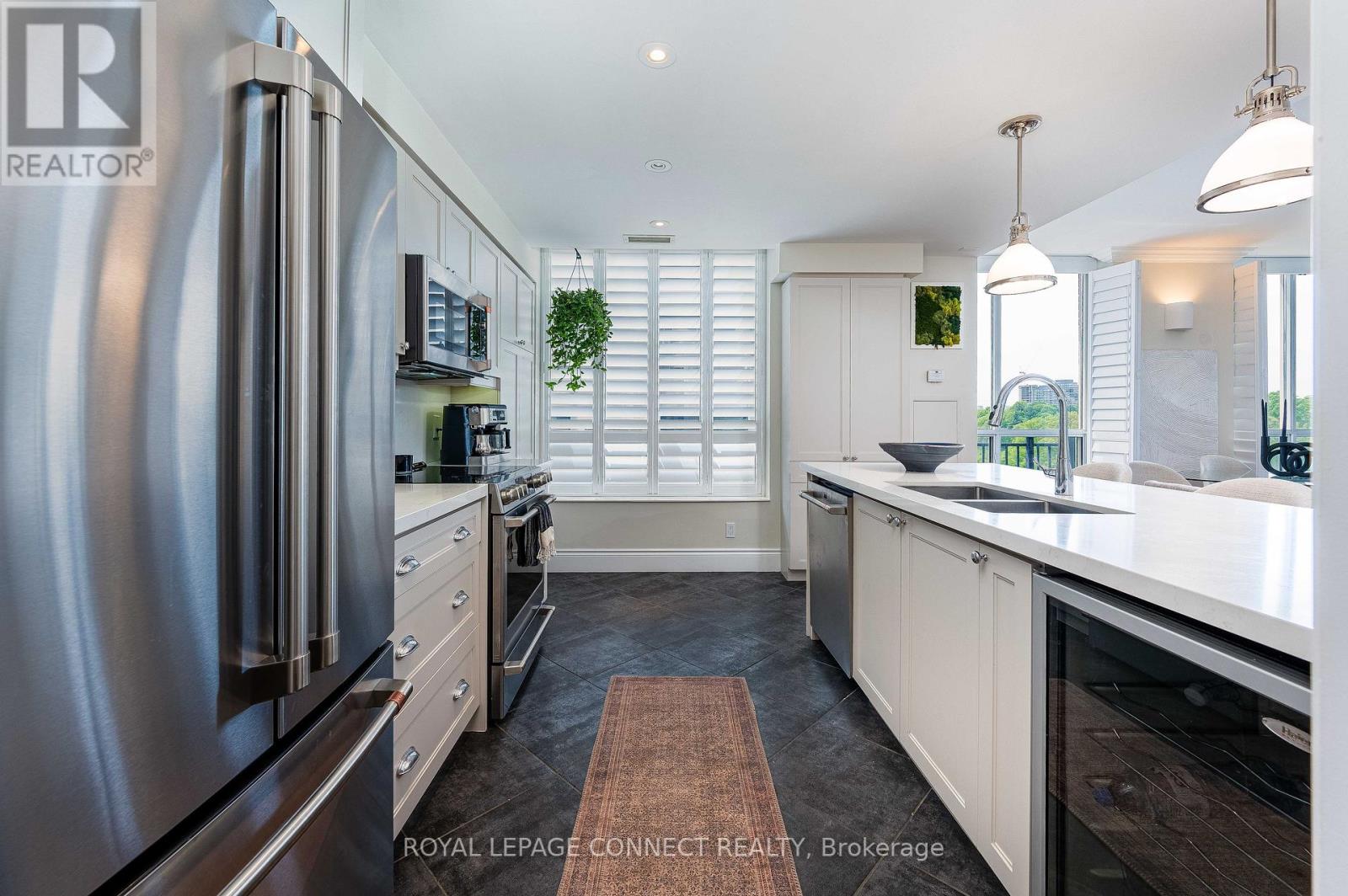 403 - 1101 Leslie Street, Toronto, Ontario  M3C 4G3 - Photo 9 - C12440504