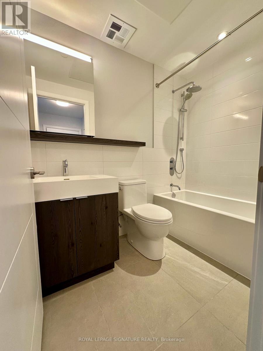 501 - 664 Spadina Avenue, Toronto, Ontario  M5S 0G4 - Photo 6 - C12440506