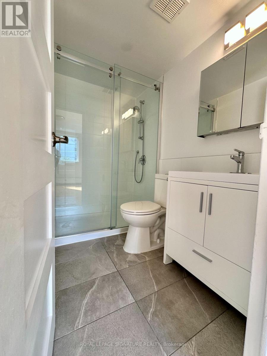 501 - 10 Shallmar Boulevard, Toronto, Ontario  M5N 1J4 - Photo 12 - C12440565