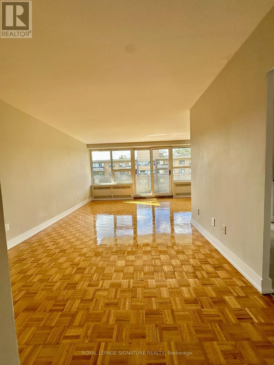 501 - 10 Shallmar Boulevard, Toronto, Ontario  M5N 1J4 - Photo 5 - C12440565